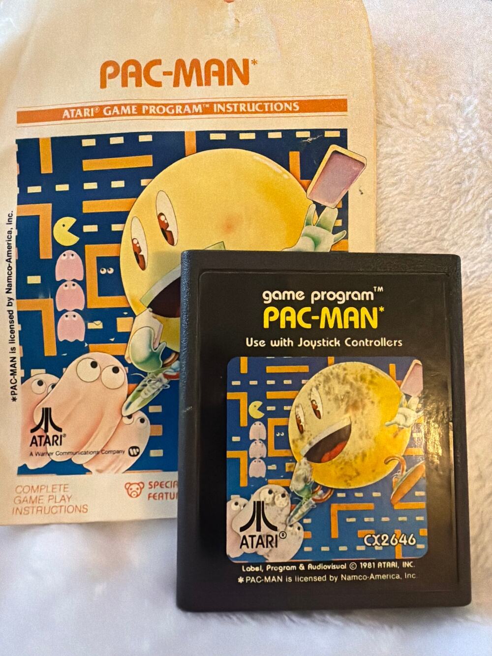 Vintage 1981 Atari 2600 Pac-Man Game Cartridge CX2646 w/ Manual